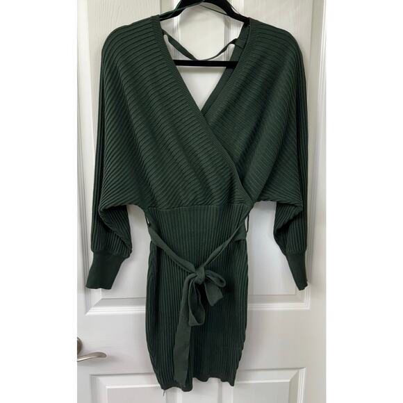 Love Tree Green Ribbed Knit Belted Sweater Long Sleeve v-neck Dress Sz Med NWOT - Picture 8 of 8